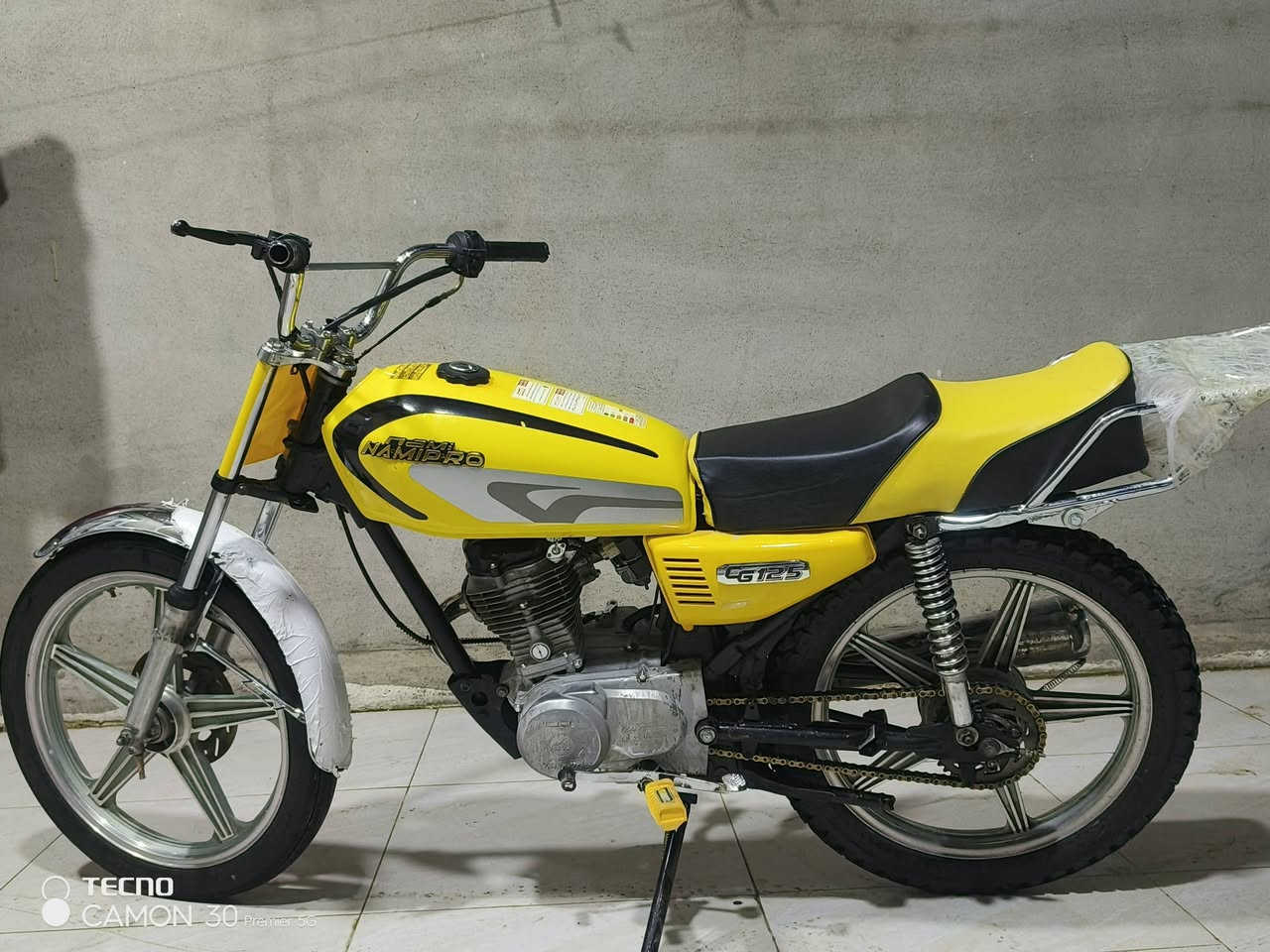 نامي برو 2017         4كير محرك بلادي فقط رنكات كازكيت مبدل شرط لا صرف ولا بخار صوط فول ناعم تيرات جبلي جديد مشدود ويل كاب جديد كابريتر زنجير جديد كلج جديد عل 3يعلك شرط الدراجه فول فول نشاط تجي تشوف بعينك شاصي لا فطر ولا لحيم ولا عواج سعره 300.    الف بي مجال مكاني كركوك ***********
