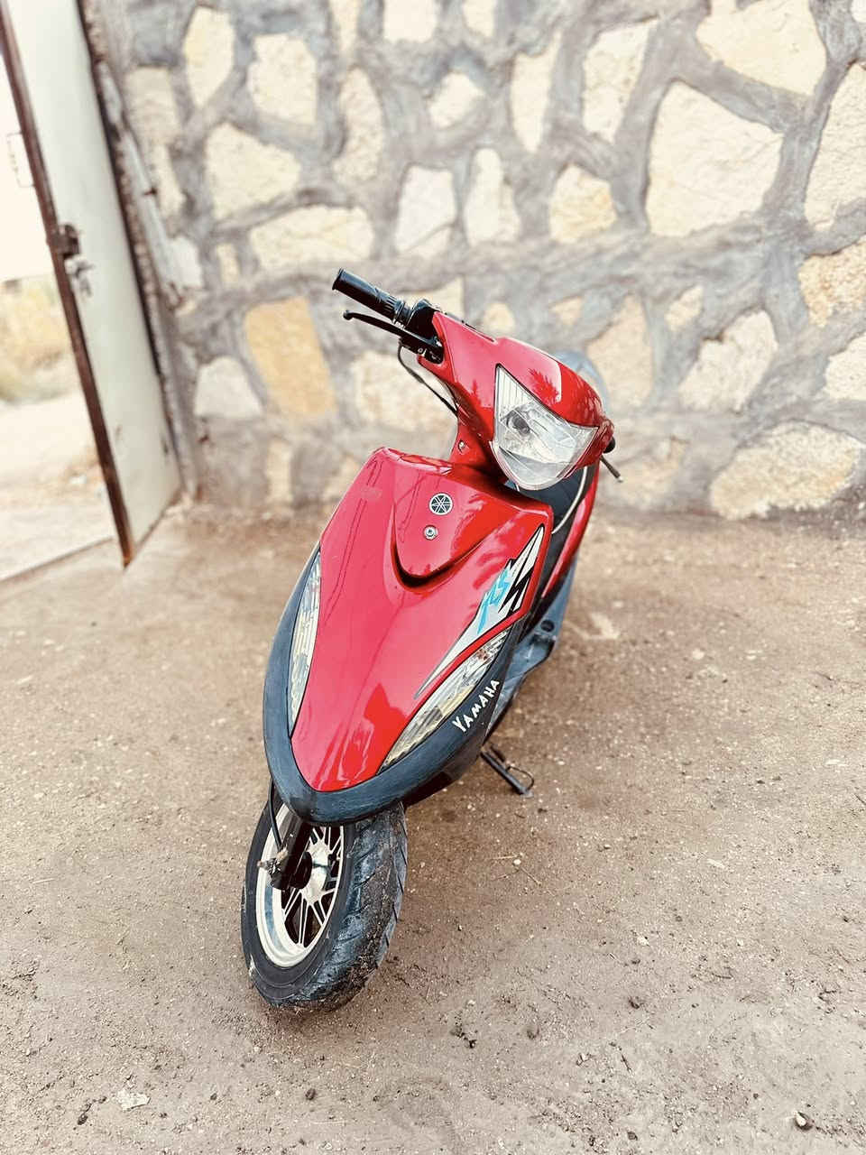 سلام عليكم ماكس عدله صار ٥ اشهر من اشتريته دراجه نضيفه كلش ومداري الدراجه من كل النواحي بوشه٤٩ دراجه مافتوحا كلشي بيه بلادي موجود كفراته البلادي البك لايت الخلفي البلادي الصالنصه البلادي والمرايتات كامل ملحقاتها موجوده  
المكان كربلاء طويريج قرب المعهد الفني 
  0781 016 7822السعر بلاش والله مقارنت بنضافتها 850وبيه مجال  رجائاً للشرايه فقط
