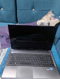 حاسبة • لاب توب • سنغافورة