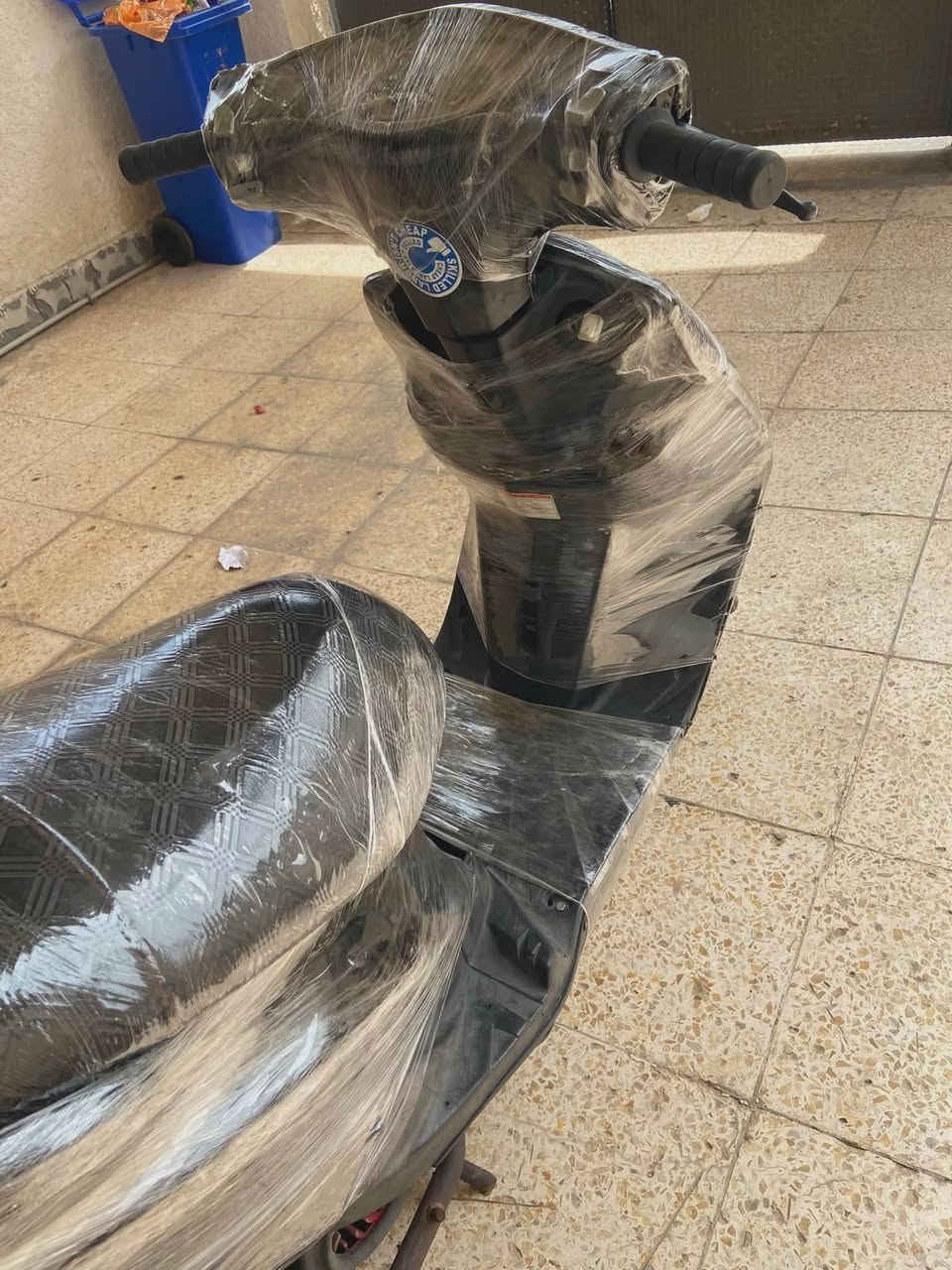سلام عليكم دراجه ثعلب للبيع  
كفرات نضيفه مكان الدوره البعيثه 
سعر 200 وبيهه مجال ***********
