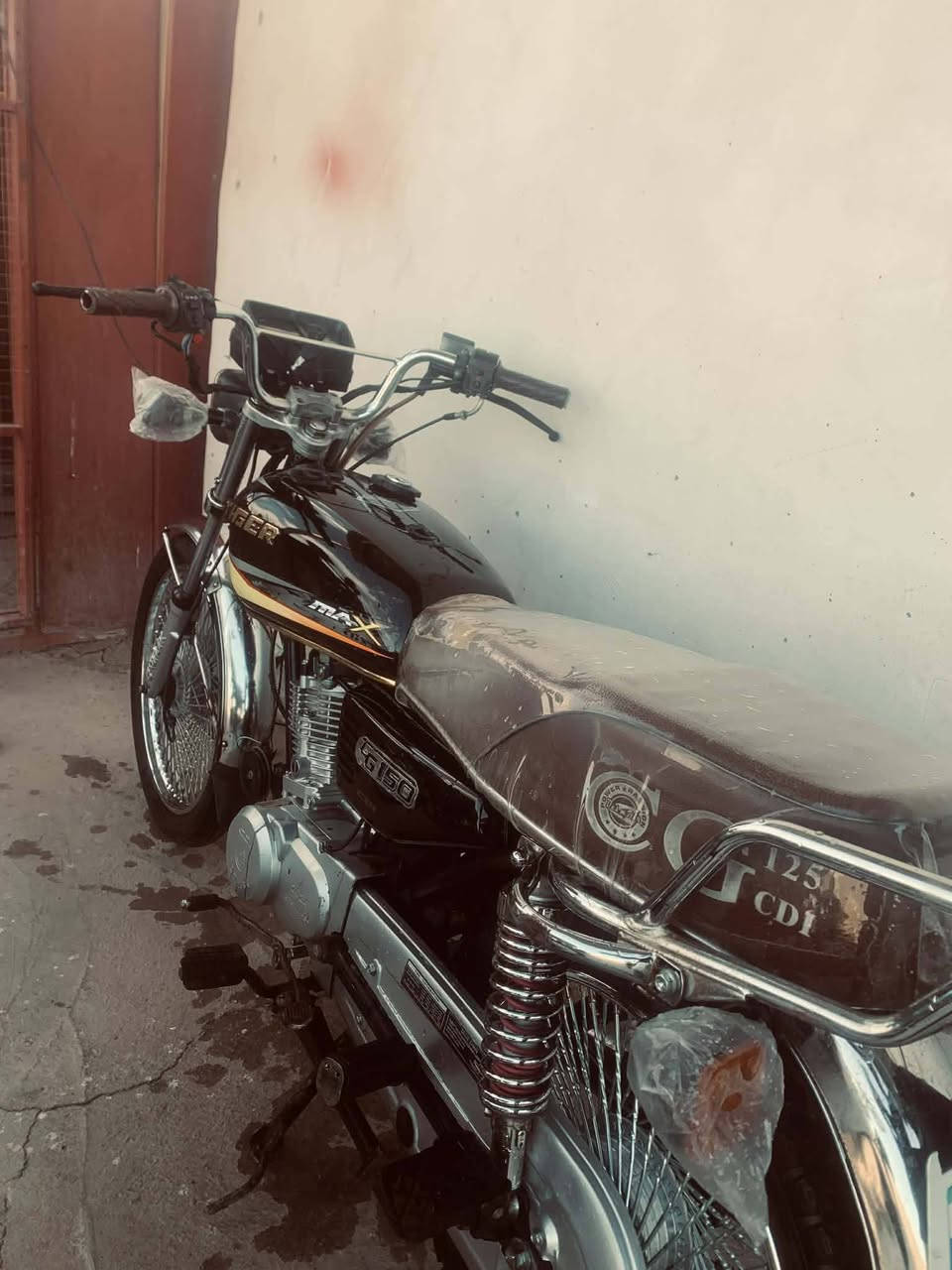 السلام عليكم دراجه تايكر سونك ختم واحد مديل 24دراجه خير من الله كهربائيات كله شغاله
مكينه نضيفة اوراق مكانه بابل المدحتيه الحمزه الغربي سعر590وبيه مجال شي قليل قليل لل استفسار اكثر اتصال ***********
