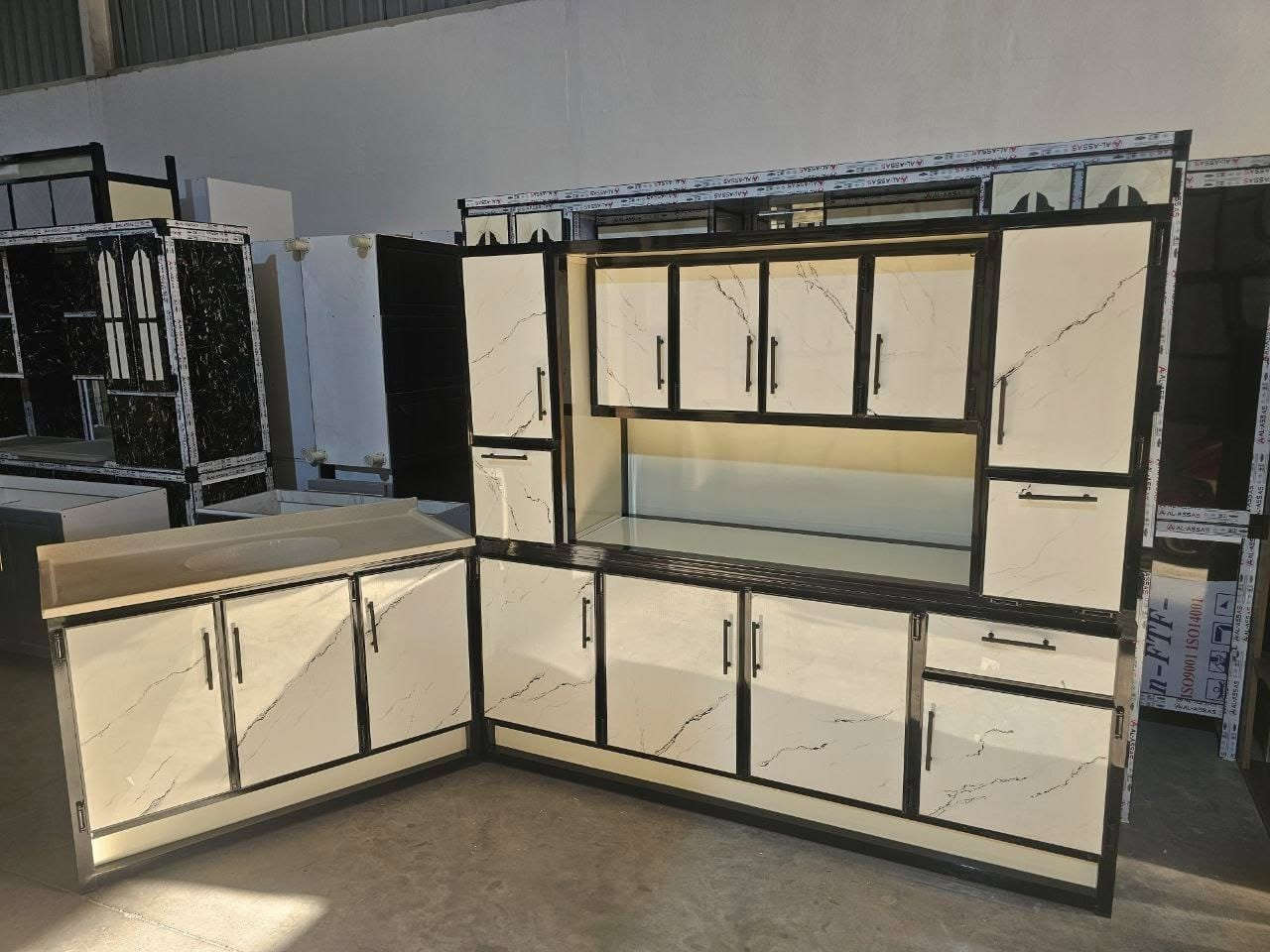 كاونتر #دبدوب ارضي وملحق مترين  مع  سنك متر و20 مرمر
💥 (المنيوم )💥

كاونتر مترين ارضي وملحق مع سنك متر و٢٠ مرمر . 

السعر ٣٠٠  الف

التوصيل 🚚🚚
بغداد داخل  مجاني

15 /اطراف  بغداد 

15//رمادي +فلوجه + كربلاء +بابل

25// مركز واسط  
50//أطراف واسط
25 /الديوانيه +النجف
35//ديالى
35/ السماوه+  الناصريه+  العماره + البصره


**إذا كنت صاحب هذا الإعلان وتريد حذفه لأي سبب، رجاءا أرسل رسالة إلى الدعم الفني**