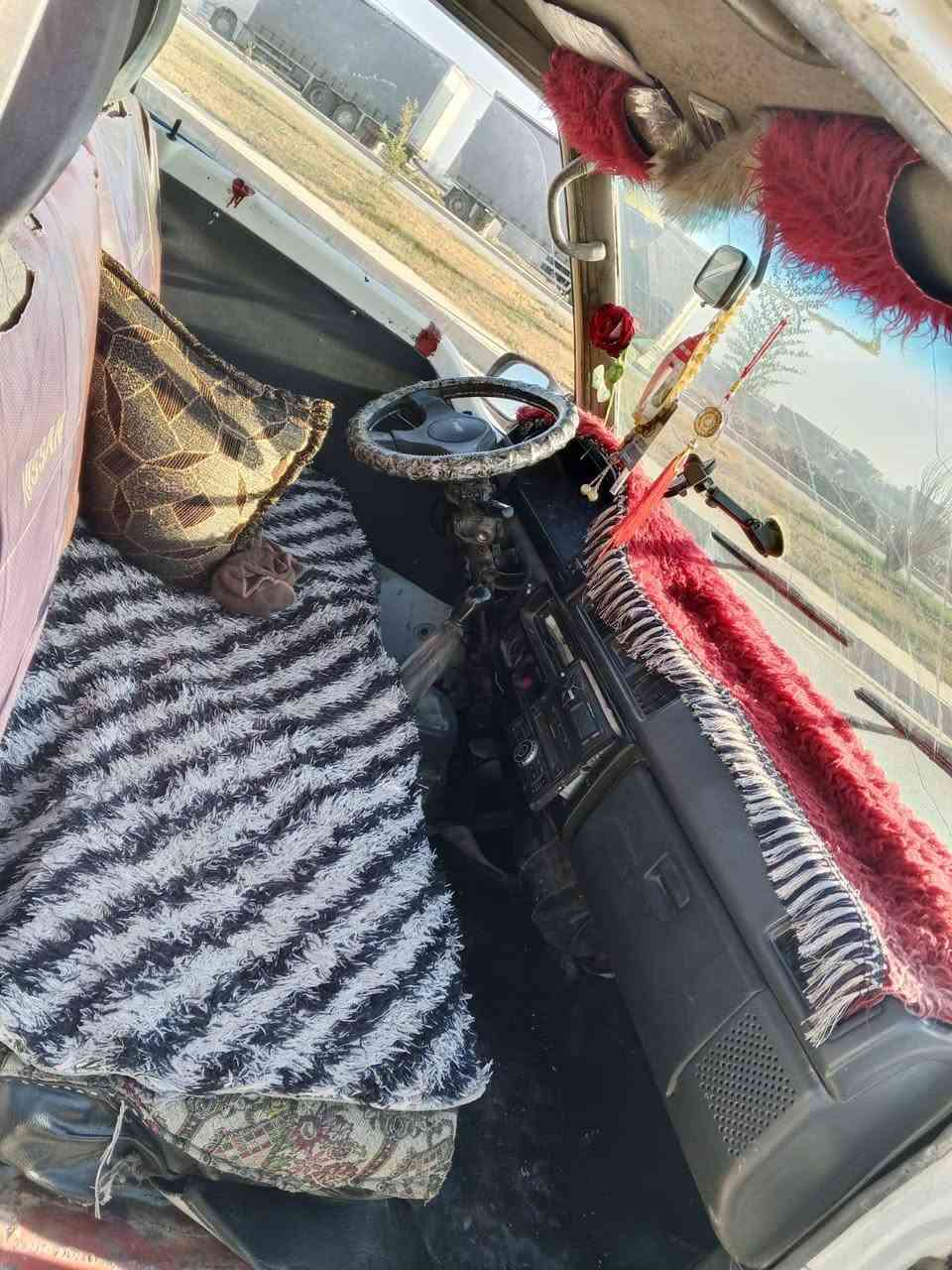 سلام عليكم كيا نفرات مستبوشي محرك هونده شرط لا صرف ول نفخ كير هم شرط طخم تواير جديد طخمه هم جديد عليه غرامه 200 الف والسعر 22 وبيه مجال ‏‪***********‬‏//*********** الكورك بي وتساب
