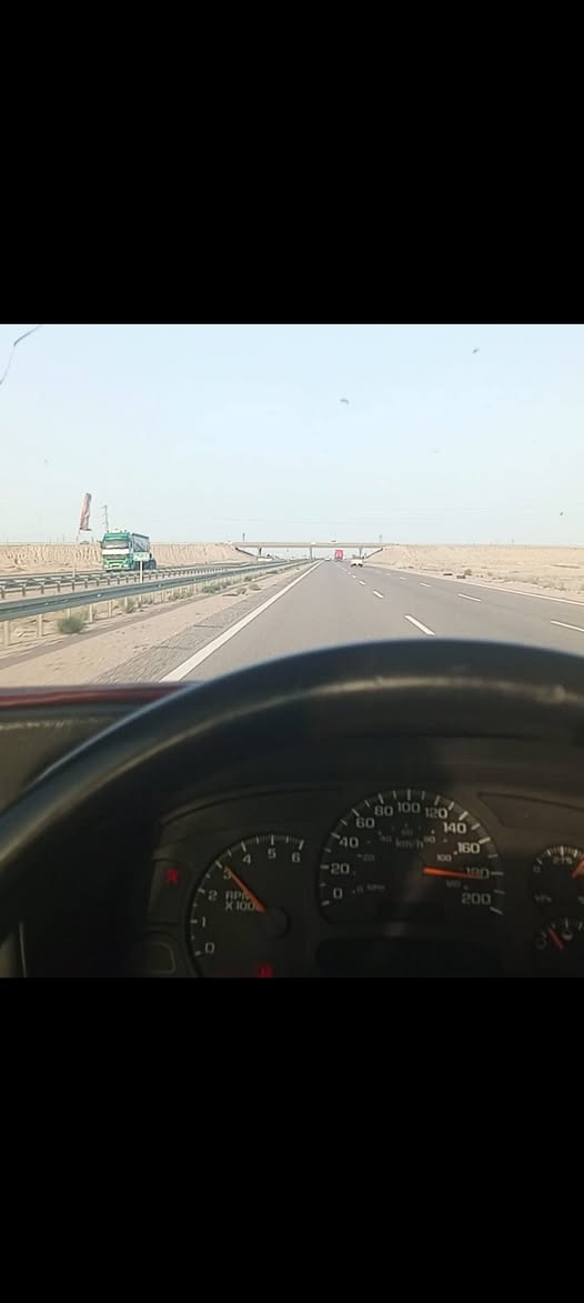 اللبيع يوگن الفينيه 6برغي موديل2004جاهزه مكينه گير حداده تخم تاير تبريد ثلج دلعه سعره 75مكانه بصره وهذ رقمي ***********
