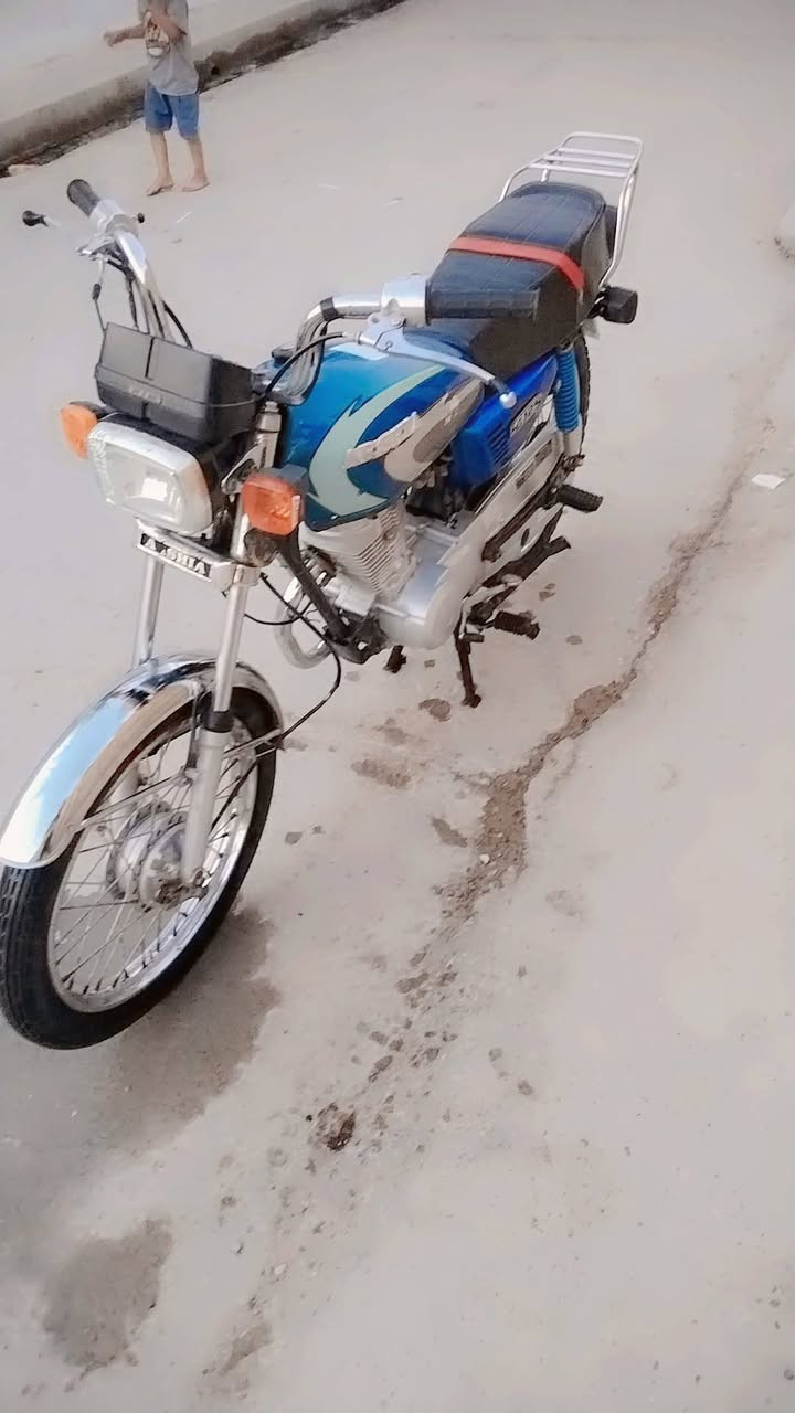 سلام عليكم دراجه ارشه اوراق اصولي موديل 21سعر 550 مكاني قلعه سكر رقمي ***********
