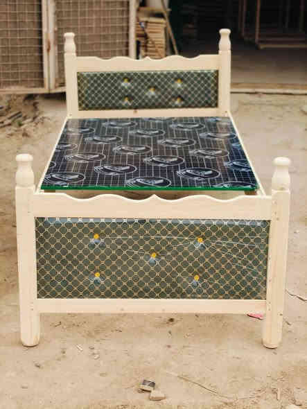 بنات اخر قطع تخفيضات جرابي نفر تزكام درجه اولى بلوك اسود ثقيل ٦ جسور تحت شغل قوي جدا متوفر توصيل العنوان ديوانيه حي العسكري للاتصال على الرقم 📞 ***********
