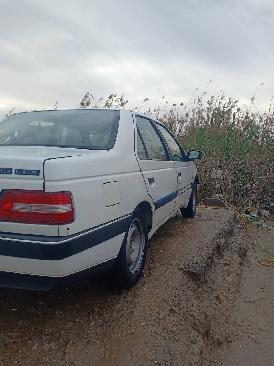 للبيع بيجو موديل٩ مكينه وكير جدد تخم تاير كهربائي كله شغاله تبريد شغال سياره بسمي تحويل مباشر سعر ٣٧ ورقة وبيه مجال مكاني بابل الإسكندرية رقم الهاتف ***********
