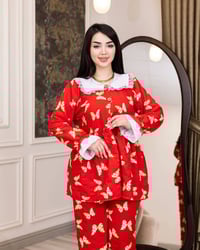 تراك نسائي • موديل كوري • فري سايز ١١٠كيلو