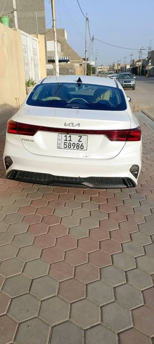 اسلام عليكم للبيع فورتي موديل23وارد امريكي مواصفات نص فول توقف ذاتي محرك 2000دوش حادث فقط بنيد مبدل غير لون السعر165و بيهه مجال ***********
