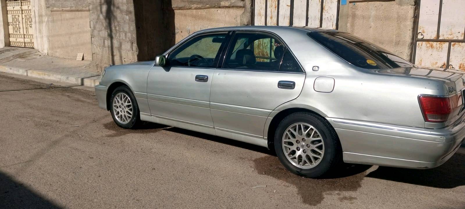  ادوات ادوات  
كراون جنون ٢٠٠٢ 
محرك كير بلاد ففتي 
دواخل جيس مثل ماموضح بالفيديو
كصة جنطة 
كشنات كهرباء بعني ديلوكس
رجاءا شراي يخابر بسط عيني محتاج واريد ابيع
شعر ٣٧مكان بصرة 
***********
