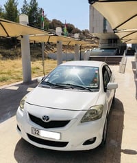 ‎2007 تۆیۆتا یارس مۆدێل  ‎ ‎مواسەفات ‎گێڕ ئۆتۆماتیکە  ‎بەسمە+شەغال ‎ڕە...