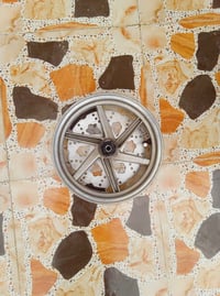 صفاحيات اصليات ختم داخلي ب10الف  ستانه رياضي ب4الف  مرايات علامه النصر...