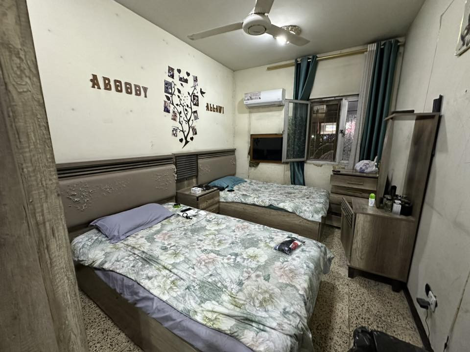 غرفه للبيع ب150 الف
بيها ضرر فقط الحلد ممزق بسبب القطط 
السيديه
***********
