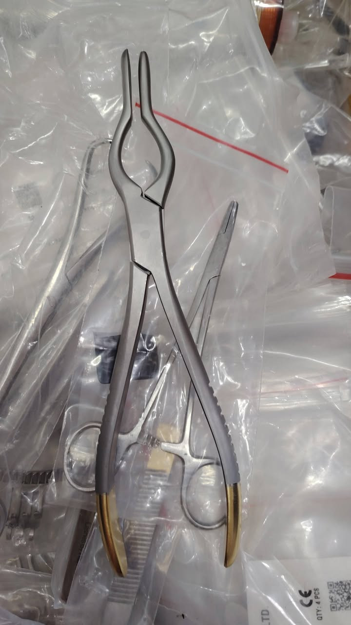 ادوات جراحيه منوعه تقريبا ٤٥٠ قطعه جدد للبيع


**إذا كنت صاحب هذا الإعلان وتريد حذفه لأي سبب، رجاءا أرسل رسالة إلى الدعم الفني**