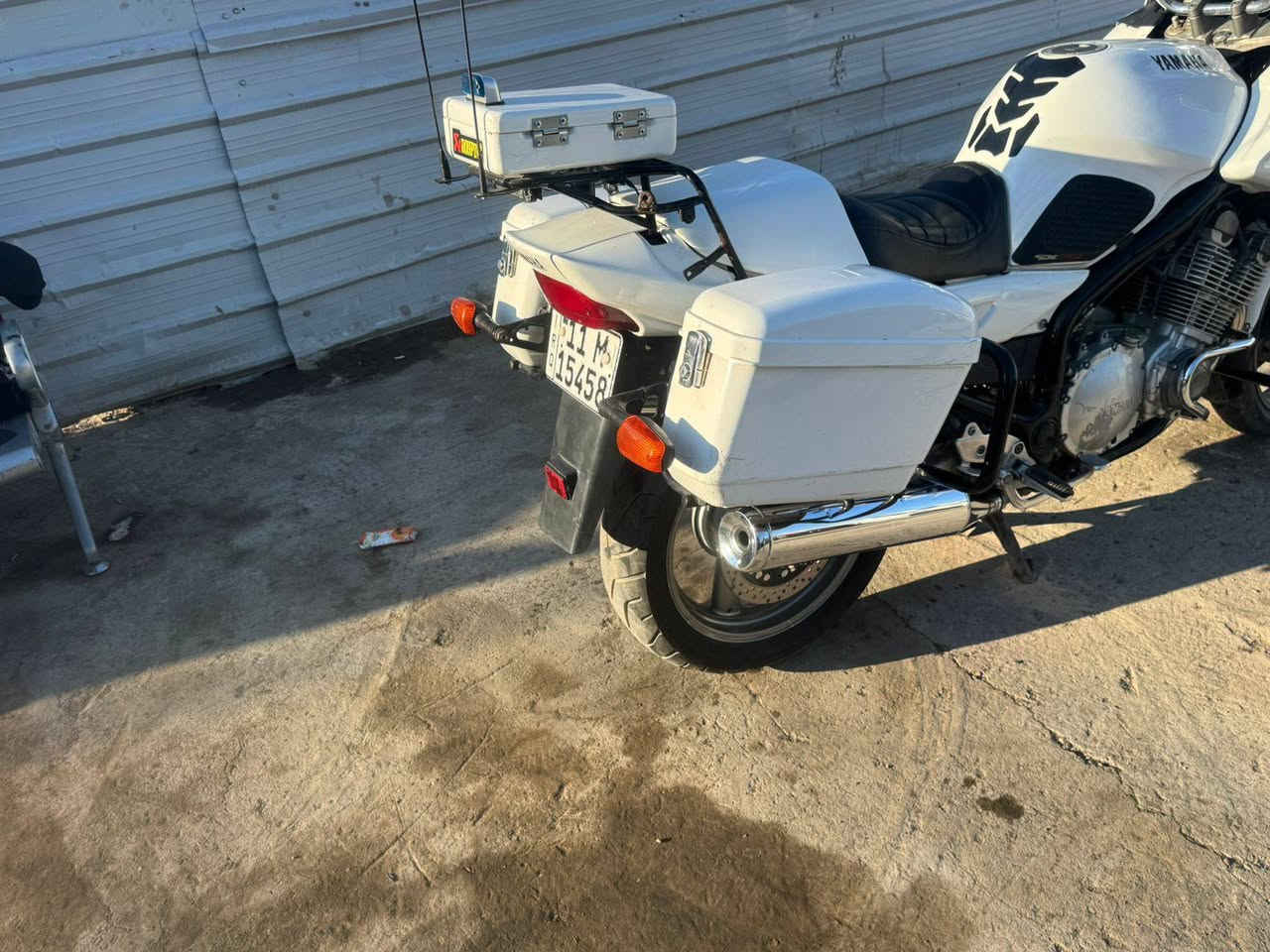 حياكم الله اخوتي الطيبين دراجه فول بوليسي رقم بغداد نكليزي تحويل مباشر الدراجه جاهزه للسفر والترحال السعر ٣٦ وبيهه مجال حك الجيه الأعظمية مدخل شارع الاطفاء رقمي
*********** تحياتي لكل الاخوه المحترمين
