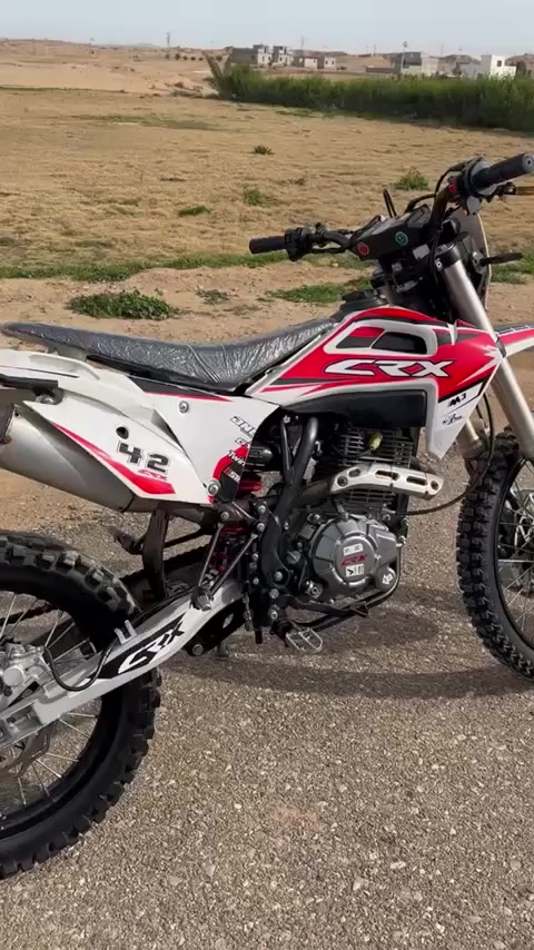 السلام عليكم دراجه قفاز للبيع نظيفه فول موديل 24 مكان ديالى منصوريه الجبل الشراي يتصل على هذا الرقم*********** استفسار
