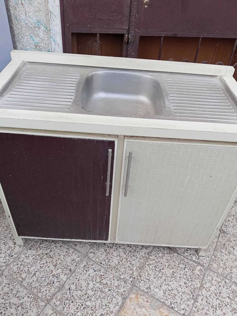 السلام عليكم غراض للبيع مكاني حي العامل


**إذا كنت صاحب هذا الإعلان وتريد حذفه لأي سبب، رجاءا أرسل رسالة إلى الدعم الفني**