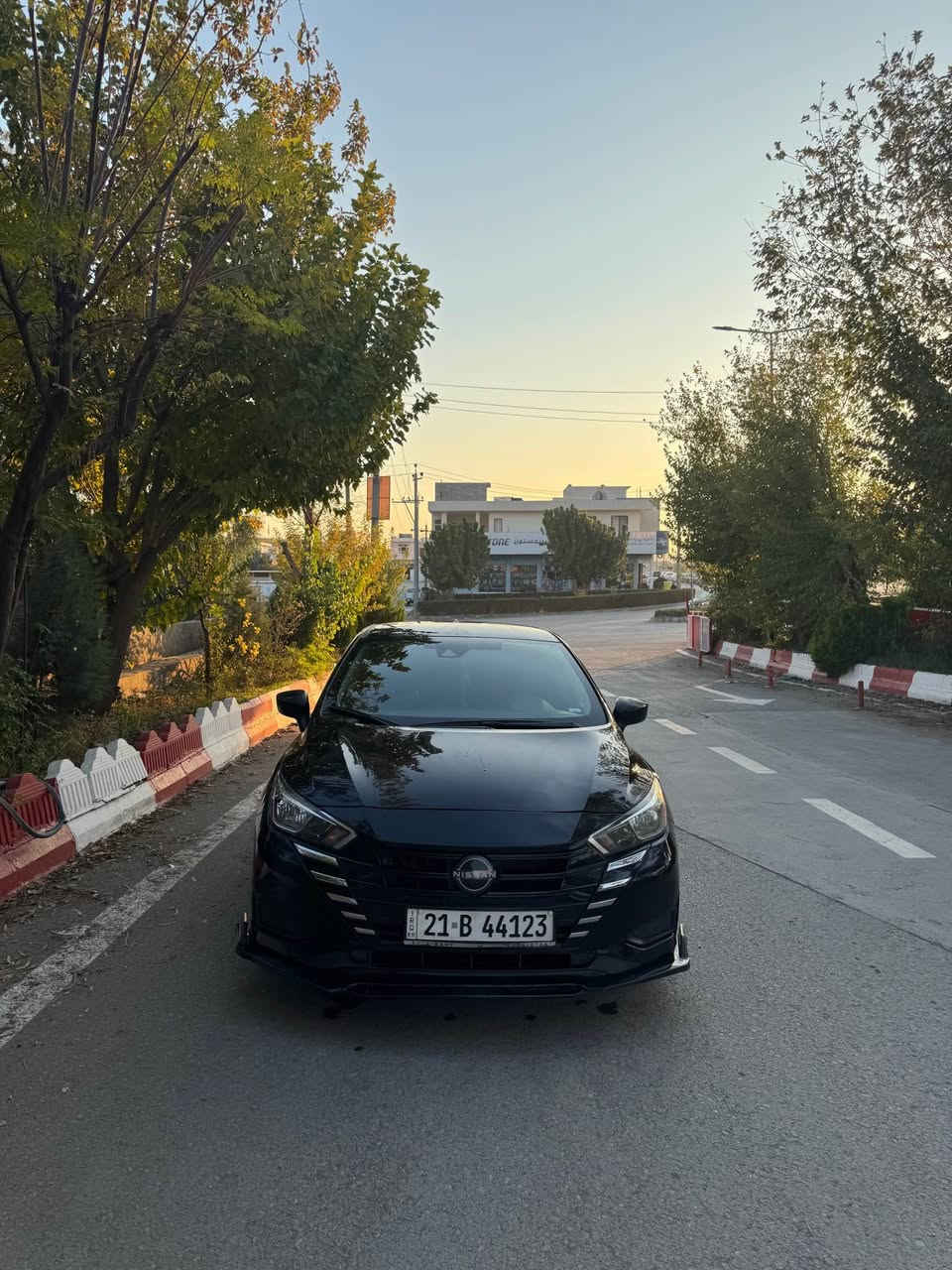 نیسان ڤێرسا 2023 مواسه‌فات sv 
گێڕو مه‌كینه‌ به‌شه‌رت 
1 پارچه‌و په‌ڵه‌یه‌كی هه‌یه‌ 
پێشوپشت كه‌پس 

54 هەزار ڕۆشتوە
حاسه‌  پشتو پێش 

128  مه‌جالێكی كه‌م 

سه‌نه‌وی نوێیه‌ 
به‌ناوی خۆمه‌ 
ژمارەی خاوەنی 
*********** رانية, السليمانية
