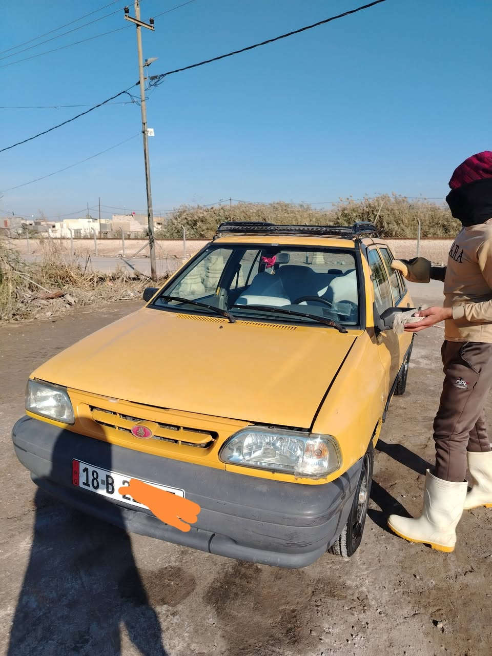 سلام عليكم سايبه مديل 12 رقم بابل انكليزي  مصفره هيه وغرمات شرط قد مرور سعر 30 
***********
