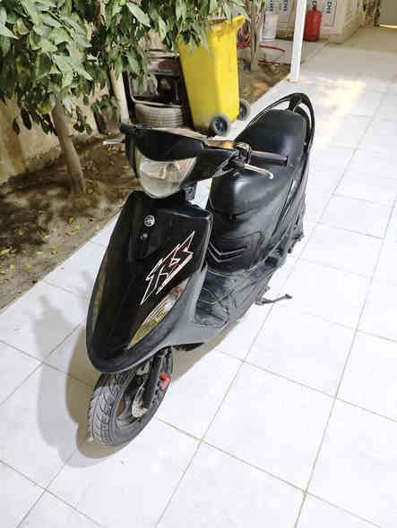 السلام عليكم ماكس عدلة بلادية مكفوله نقصه بس واقيه مال صالنصه مكاني حله ب 750 وبيه مجال 
***********
