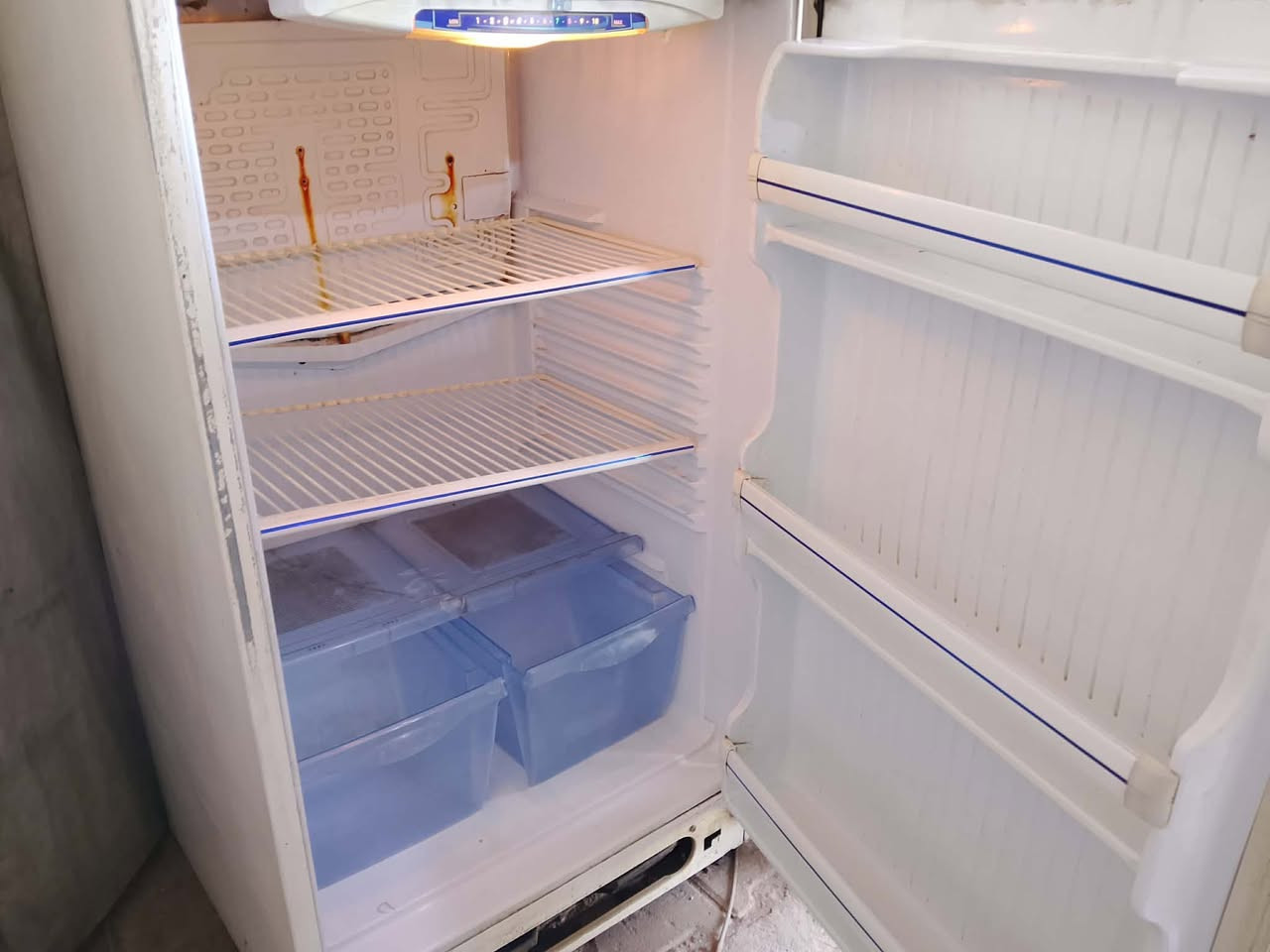 اخت جديده  للبيع


**إذا كنت صاحب هذا الإعلان وتريد حذفه لأي سبب، رجاءا أرسل رسالة إلى الدعم الفني**