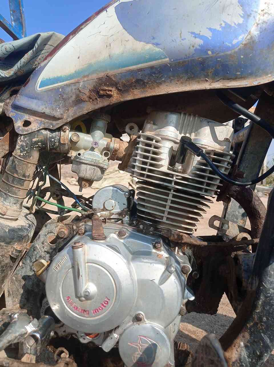 السلام عليكم ستوته 2015محرك20مرقمه بسمي بس لوحه ضايعه السعر750 المكان الحمزه الشرقي ***********
