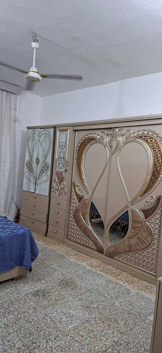 🏠دار البيع🏠

طابو ٢٥ سنه 📃

📐 المساحة: 150 متر   

🛣️ على شارع 

 📍الموقع الشعله وره العلوه قرب بانزين خانه  📍

🛏️ يحتوي على ٢ غرف نوم

🍽️ مطبخ

🛋️ صالة كبيرة

🚿 خدمات

🚗 كراج كبير مساحه ١٠ متر 

📞 للاستفسار أكثر:

الاتصال عبر الرقم التالي

***********

(يوجد واتساب)
