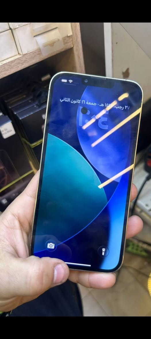 السلام عليكم
ايفون١٣ برو ماكس ذاكرته ٢٥٦ بطاريه ٨٩ جهاز يخبل كلشي ممبدل بي نقطه بالشاشه موضحه وبالتحديث طلع اشعار فقط سعره ٥٣٥ وبي مجال للشراي
