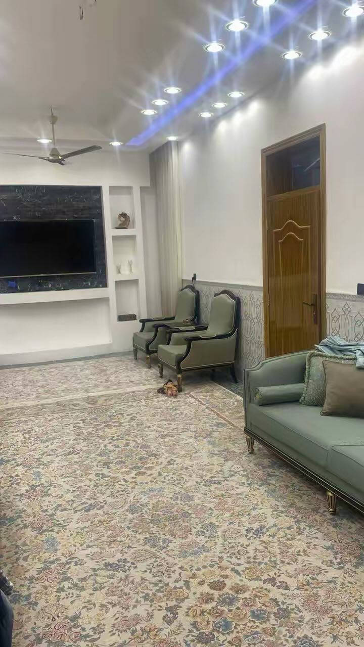 🏠بيت للبيع المساحه 100م واجهه 10م في نزال 
العنوان 📍كربلاء البوبيات عامود 21خدمات كامله 
للاستفسار📞 ***********متوفر واتساب
