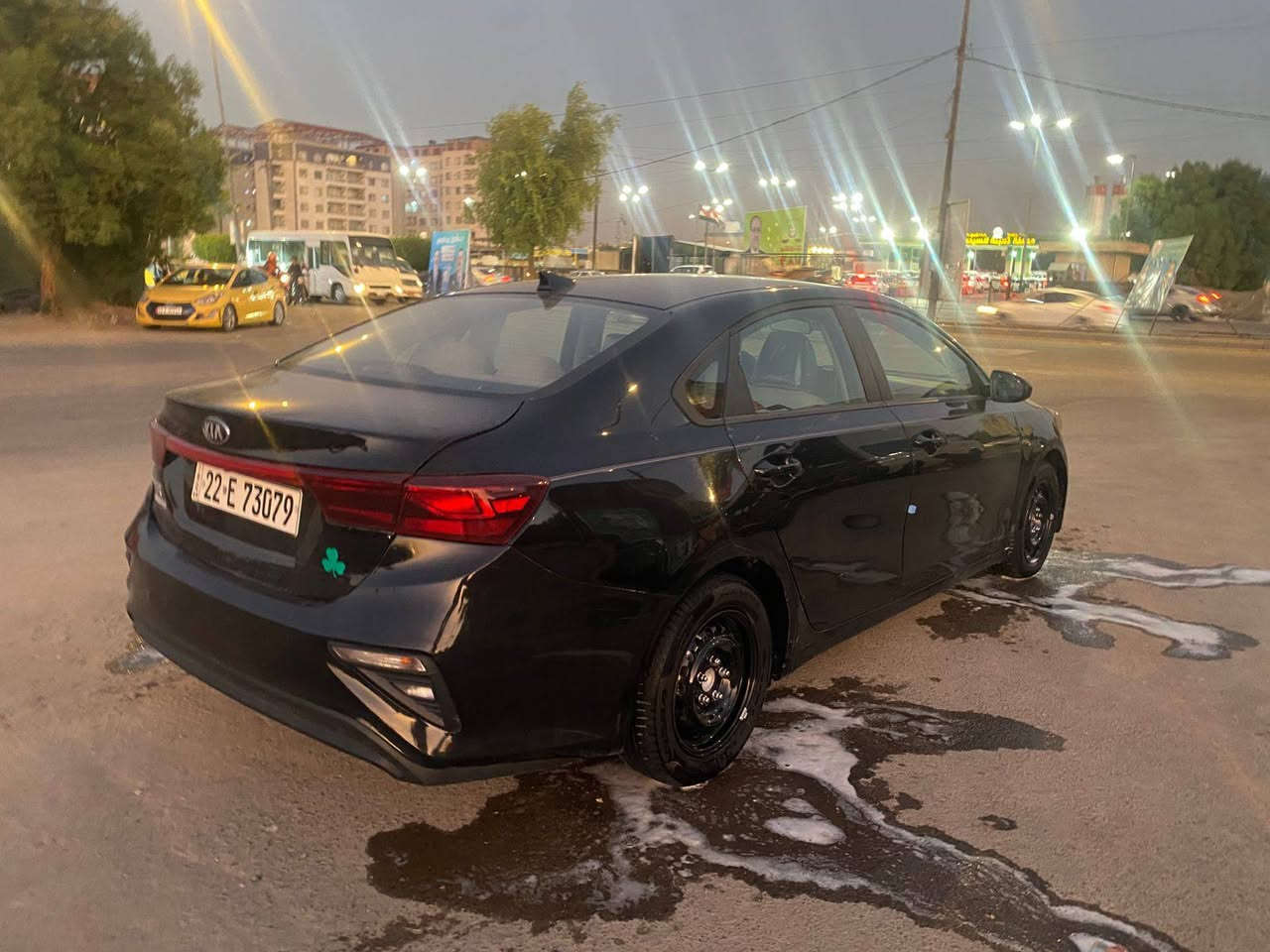 السلام عليكم فورتي مديل ٢١رقم اربيل بسم شركه بعده وعندي بيه وكاله حادثه موجود بل منشور سياره نضيفه ما نقصه اي شي السعر ٣٥وبيه مجال رقم ***********
