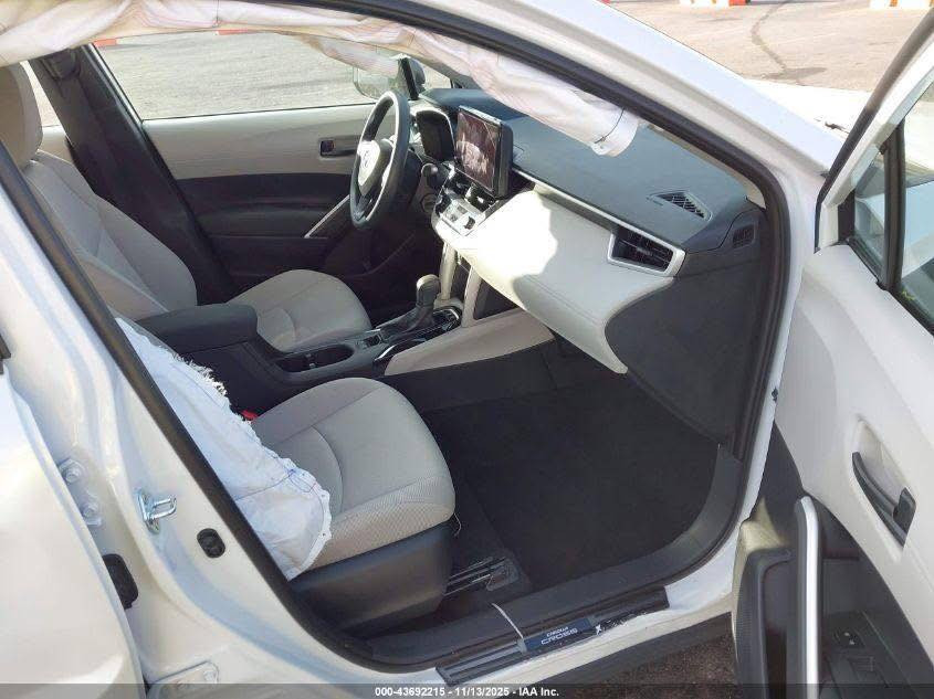 مزاد الإثنين 05-01-2026 
نوع السيارة : TOYOTA COROLLA CROSS LE 2025
📌يمكن ادخالها على كتاب ذوي الشهداء📌
عداد المسافة : 4623 mi  
حجم المحرك: 4 سلندر 2.0
ناقل الحركة : اوتوماتك
الضرر كما موضح بالصور
✅للمزايدة على السيارة الموجودة في المنشور يرجى الحضور الى مكتب الجزيرة في الساعة الخامسة عصرا.
عنوان المكتب : موصل - الفيصلية -قرب مديرية المرور 
أو الاتصال على الارقام التالية👇👇👇
       ***********  ........  ***********  
       ***********  ........  ***********
الفرع  الثاني:
 جنوب الموصل معرض الحاج خالد اللجي: ***********
