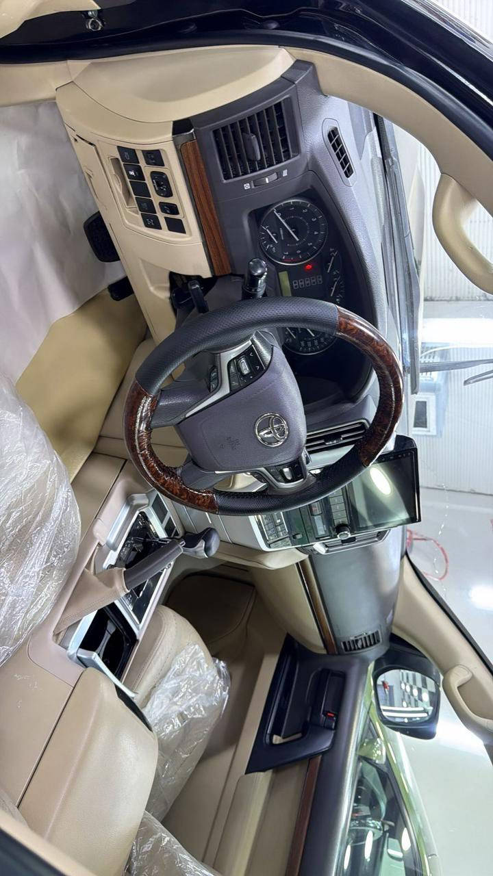 لاندكروز GXR بريم موديل 2012 محدث كامل 2021 بدون حادث شرط بس جامرلغ خلفي بي معجون والباقي شرط اي تصليح مابي سعر 330$ بي مجال مكان كركوك استفسار ع رقم *********** ماجاوب تعليق
