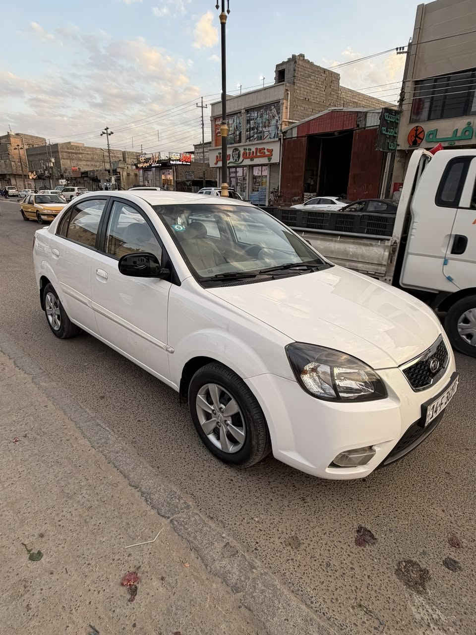 السلام عليكم..
كيا ريو 2011 بصره رقم الجديد سياره جديده جاهزه كير مكينه تبريد تخم تاير جديد بيها فقط المدكر الخلفي بي صبغ وبين الباب الجاملغ شويه صبغ بدي السياره كلش حلو ما بي جراد 
السعر 86 بيها مجال قليل بصره ابي الخصيب
***********
