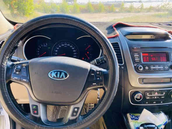 السلام عليكم 
للبيع سورنتو 2014
رقم بغداد جديد
تحويل مباشر
حساسات أمامي خلفي
سياره نص فول 
محرك v6
مري شفط
تحكم ستيرن
مكفوله كفاله عامه 
7راكب
نظام ايكو 
ماشيه١٦٠ حقيقي
لد امامي خلفي
ويل 19كروم
سياره جديده ع وضع شركه
سعر١٨٨وبيها مجال بسيط
رقم

‭٠٧٨٣ ٠٧٧ ٠٦٥٠‬
بي واتساب ***********
