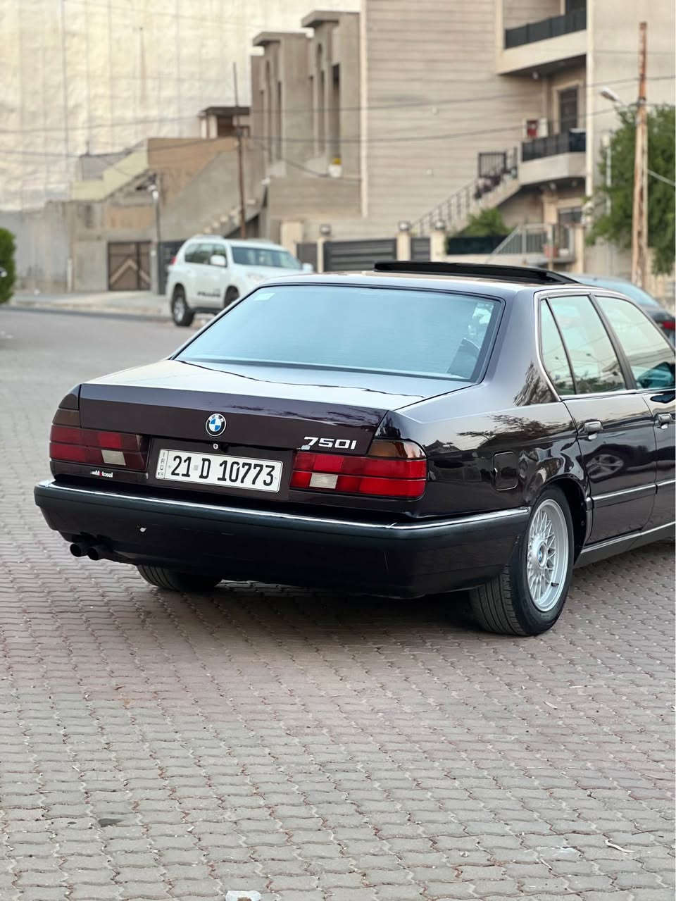 السلام علیکم ماشاءاللە
بیئیم للبیع 1992 فوول فول
بیلاد 530 (V8) 
کیر اوتو
بدون ظربە مابیها ضربە
سلایت
تبریت بشرط ویا سلف 
بجم عريض
Abs یشتغل
مرایە کهربائي
کشن جلد بلادي
٣ پردە
داخل غرفە حیل حلو
٤ جام کهربائي
سماعات جدید
باتري جدید
تایرات جدید 
سنوي جدید رقم جدید (٢٠٣١)
بدون غرامە
سیارە مابیها مصرف ربع دینار
کلە بلادي ترایك بصرة 
مکان سیارە کرکوك اسکان
***********
***********
سعرە (٧١$) بیها مجال كركوك, العراق

