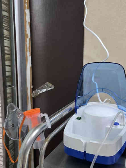 السلام عليكم من رخصه الادمن
تم فتح عيادة لايف لاين السدة التمريضية 
لتقديم كافه الخدمات التمريضيه وبأنسب الاسعار 
موقع العيادة :مفرق السده مجاور صيدله سما الغيث ومجاور مطعم فوندو
:الخدمات التمريضية المعدمه فيها هي 
قياس الضغط والسكر بأحدث الاجهزة
جهاز التبخير للأطفال وكبار السن 
خياطة الجروح العادية والتجميليه 
زرق الابر 
العناية بمرضى القدم السكري
ثقب الاذن للنساء
اعطاء الادوية ومراقبه المريض
وجميع الخدمات التمريضية الاضافية
بأشراف الدكتور علي عبد الرزاق ناصر
وللخدمات المنزليه الاتصال على الارقام
***********
***********
