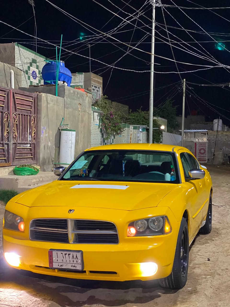 سلام عليكم جارجر للبيع 2009 صبغه جديده حداديه تايرات كله جديد تبريد ثلج  السعر 110وبيها مجال ***********
