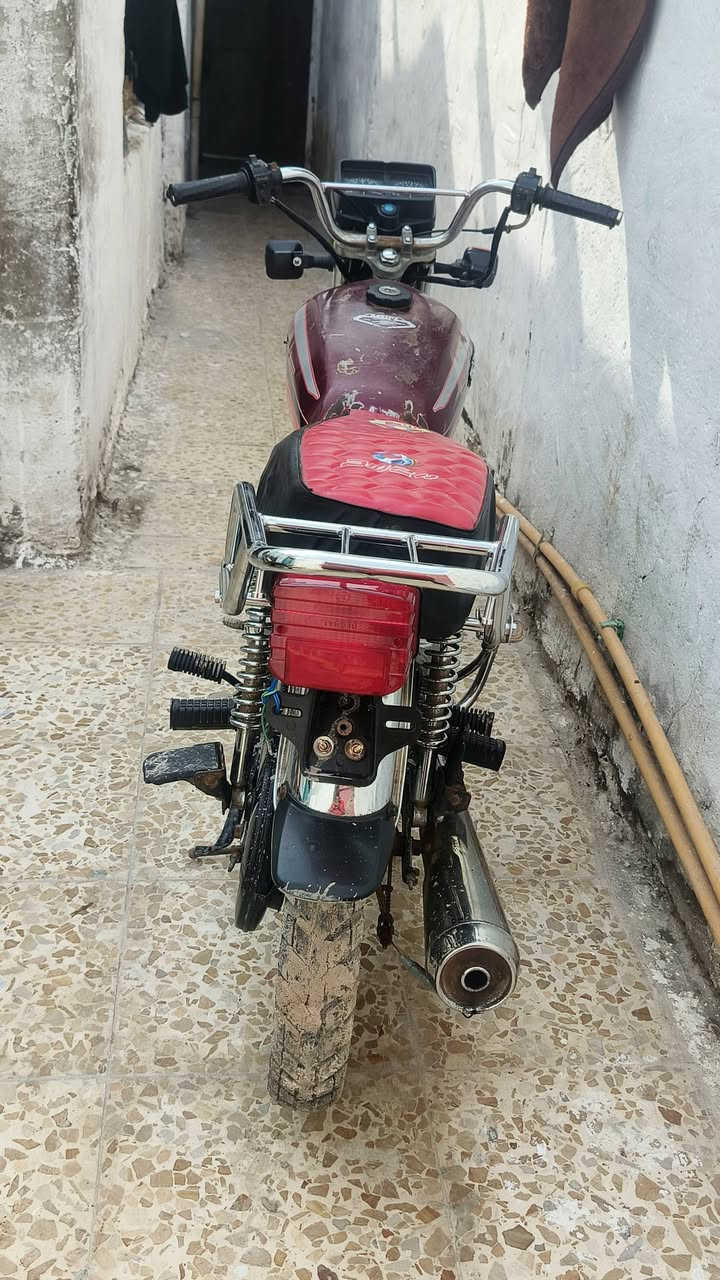 موديل 21بيهة وراق 2وبيهة كمرك محرك 5كير شغالة محرك بيهة يخبل عوزهة بس ربط شاير لايت هورن يعني هاي المور اليعر 450الف الشراي عيوني الة خاص


**إذا كنت صاحب هذا الإعلان وتريد حذفه لأي سبب، رجاءا أرسل رسالة إلى الدعم الفني**