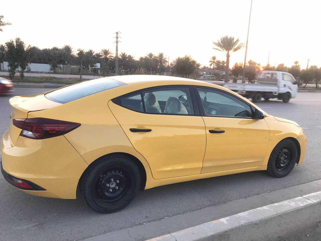 السلام عليكم من رخصة مدير الكروب سياره النترا للبيع نضيفه وخير من الله السياره موديل19  بسمي ثاني يوم مداور مكاني كربلا تكلب وبقناعتك ما عايزه شي المحرك والكير خير من الله حداديه مرتبه 
اتصل وبيك خير ودلل 
*********** Singapore
