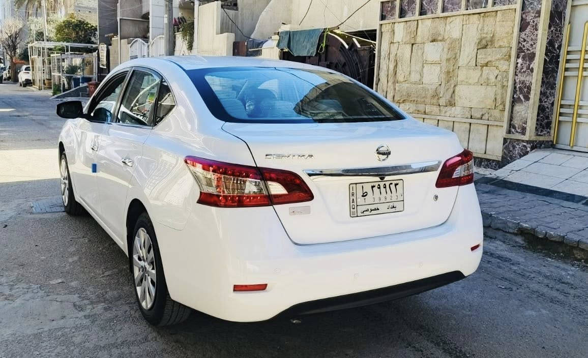 السلام عليكم
نيسان سنترا 2019 خليجي يباني اصل 
مكفوله ضربه وصبغ وتبديل 
وضع شركه برغي ممفتوح بيه 
ماشيه 94 الف 
السعر 125 ورقه 
رقمي ***********
