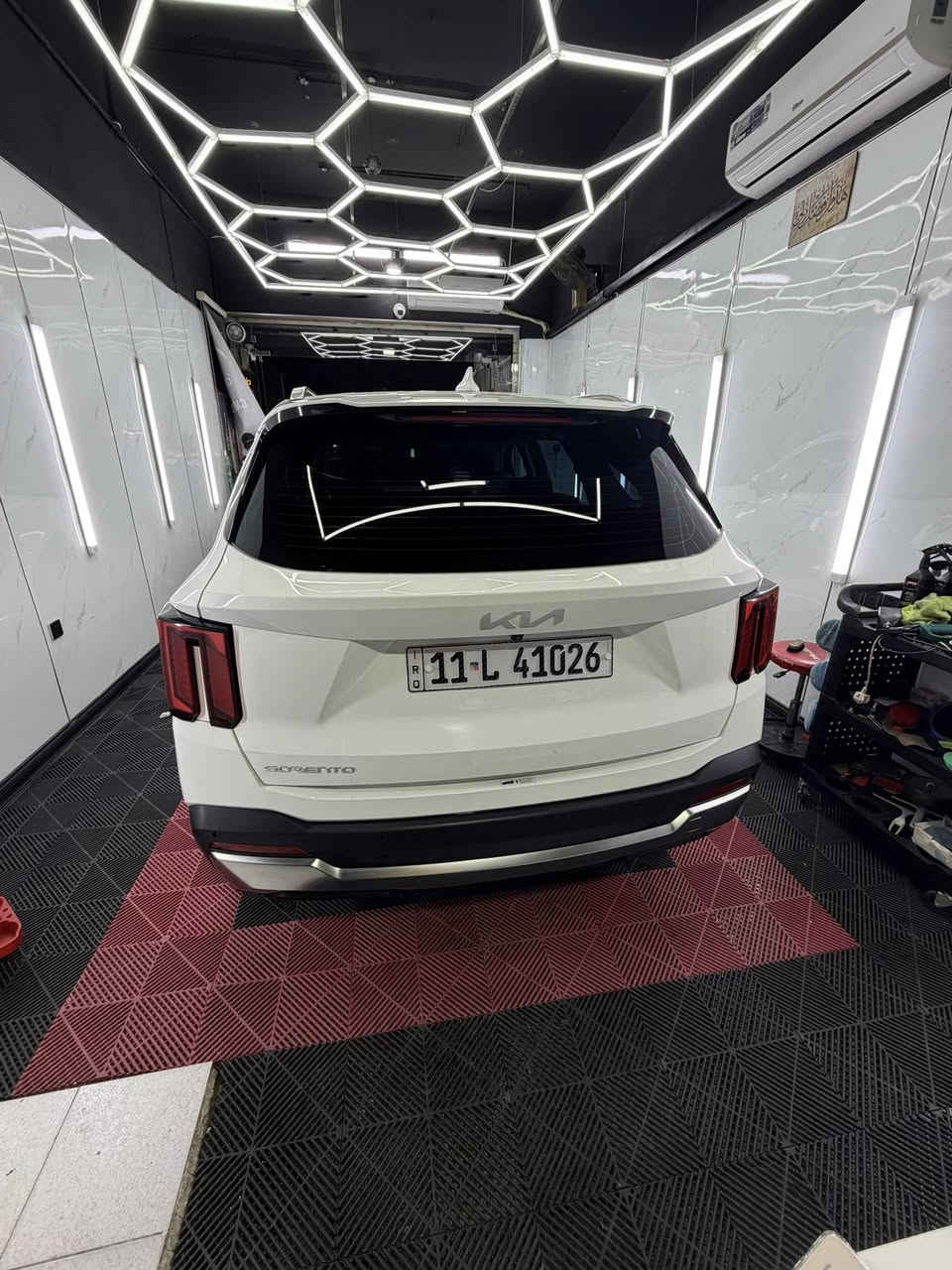 سورنتو موديل 2024 ماشيه 44 الف بيها بيدي ار بل جاملغ الامامي الساره كلش حلوه خليجي موصفات شركة الدولي موصفاتي عاديه السعر 31 الف ***********
