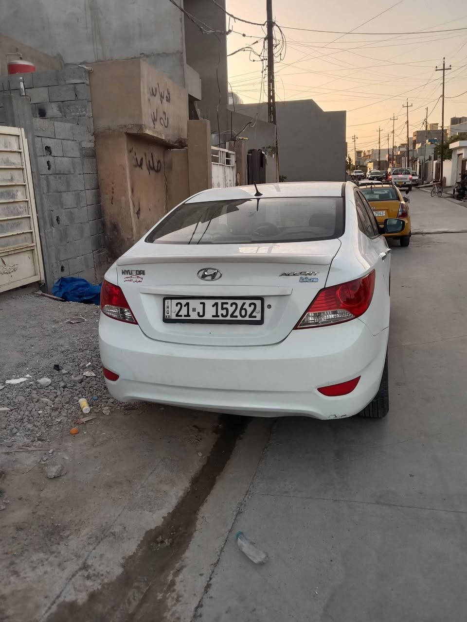 سياره للبيع سعر ٩٠ورقه***********
