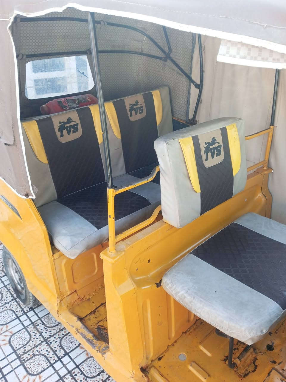 سلام عليكم تكتك TVS مديل 19اوراق اصوليه محرك 21
تكتك جهزه مال شغل السعر 3100وبيه جمال شراي يتصل ***********مكلف بل نشر
