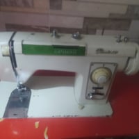 ماكينة خياطة • آلة تطريز • النجف