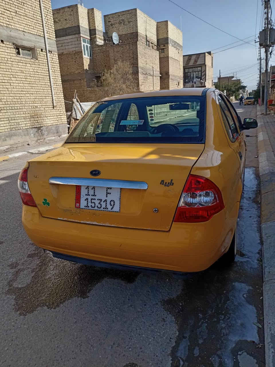 طيبه للبيع مديل 2015 رقم بغداد راعيه يمه كبل عقد مروري بيها فقط بنيد صبغ الباقي كفاله عامه من كلشي لاصبغ لاضربه ولا معجون السعر 40 وبيها مجال قليل مصفره هيئه وغرامات سياره جاهزه كبل للشارع ربع مذب عليه مكاني كربلاء الحر حي القادسيه قرب البانزيخانه ***********
