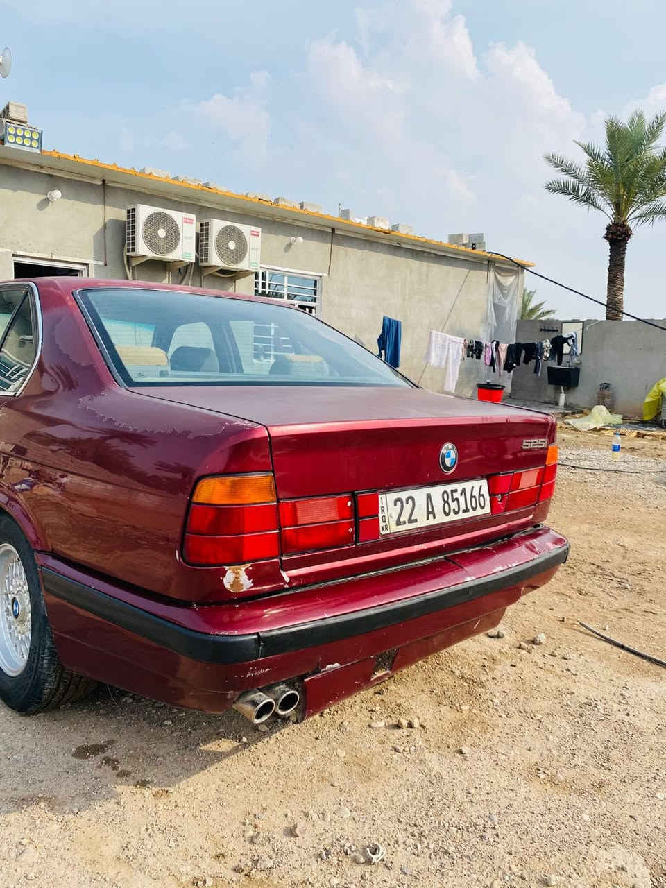 BMW 525
موديل 1993
وارد ياباني
شرط كير وحرك كفالفة
حداديه نص عمر 
تخم تاير 
تبرد شغال 
كهربائيات كلها شغاله 
سلايت طكتين 
جام كهربائي 

ملاحضه:بيها طخه بل جاملق الخلفي 

سعر : 55 و بيها مجال بسيط
المكان : بغداد بسمايه  
تواصل *********** متواجد واتساب و تصال
