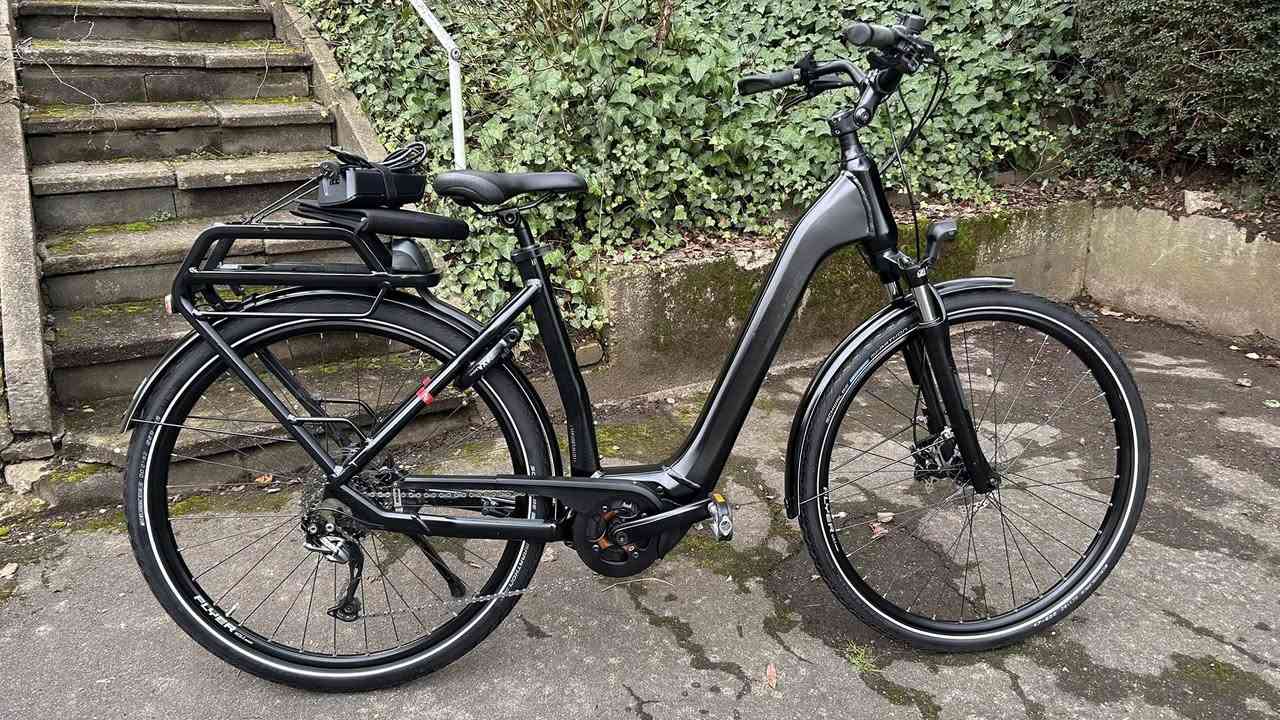 للبيع دراجات ماركات أوروبية 🇩🇪🇪🇺أصلية السعار مدكور بل فيديو مدى الشحن العراق ما بين 20 إلى￼30يوم لكل محافظات العراق  ملاحظة إذا أنت مو جاد لا تفوت لي خاص الله يخليك لانه ما عندي وقت أضيع ￼. تحياتي ￼


**إذا كنت صاحب هذا الإعلان وتريد حذفه لأي سبب، رجاءا أرسل رسالة إلى الدعم الفني**