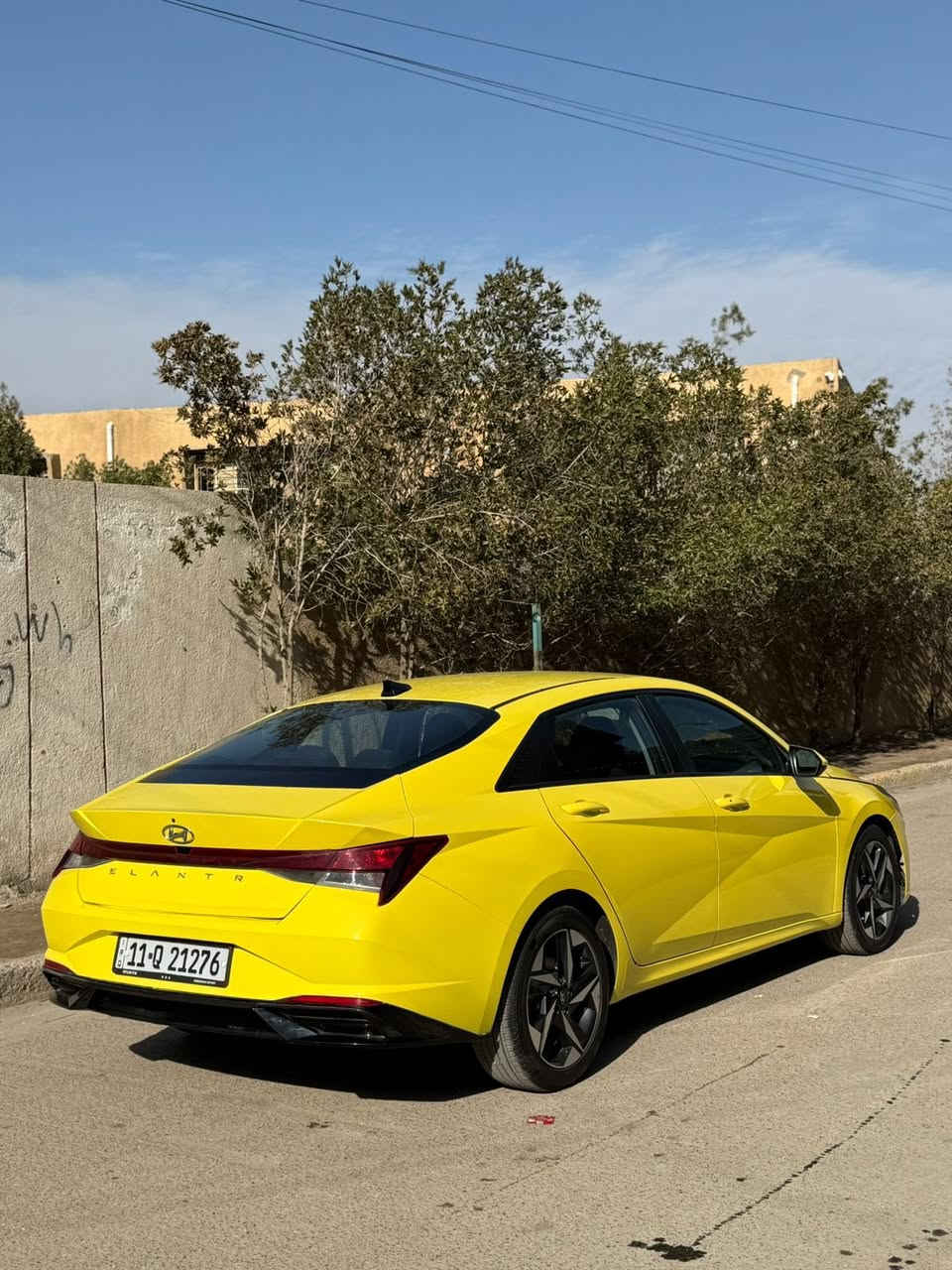 السلام عليكم هونداي النتره لبيع موديل 2023 لون اصفر ليموني خصوصي 
مرقم بغداد وجاهز تحويل شوكت ما يعجبك بسمي 
تبديل بنيد فقط 
مواصفات فول ماعد الفتحه
محرك 2000 Doch دوش
بصمه تشغيل وابواب وجنطه.
صندوق ذكي يفتح عند الاقتراب
لایت زینون عدسات بلادي + Led
کامره دوراه
اشاشة لمس متصله مع عداد دجتال
Android Auto Car play تدعم نظام
اناره داخلیه محيطيه متعددة الالوان
رادارات 360 درجه
رادار جانبي النقطه العمياء
رادار خلفي !!
رادار امامي.
تحديد مسار + سياقة آليه
توقف ذاتي
عند الاقتراب من سياره
فول تحكم ستيرن
کروز مثبت سرعه
تبرید شاشه بیانو منفصل
اثلاث وضعيات قيادة
Sport-Normal-Smart
اوتو هولد @
Usp/Aux/12 منافذ
انظام ABS مانع انزلاق
شاشه ظبط بل دشبول
السعر 141 وبيه مجال قليل 
للاستفسار ***********
