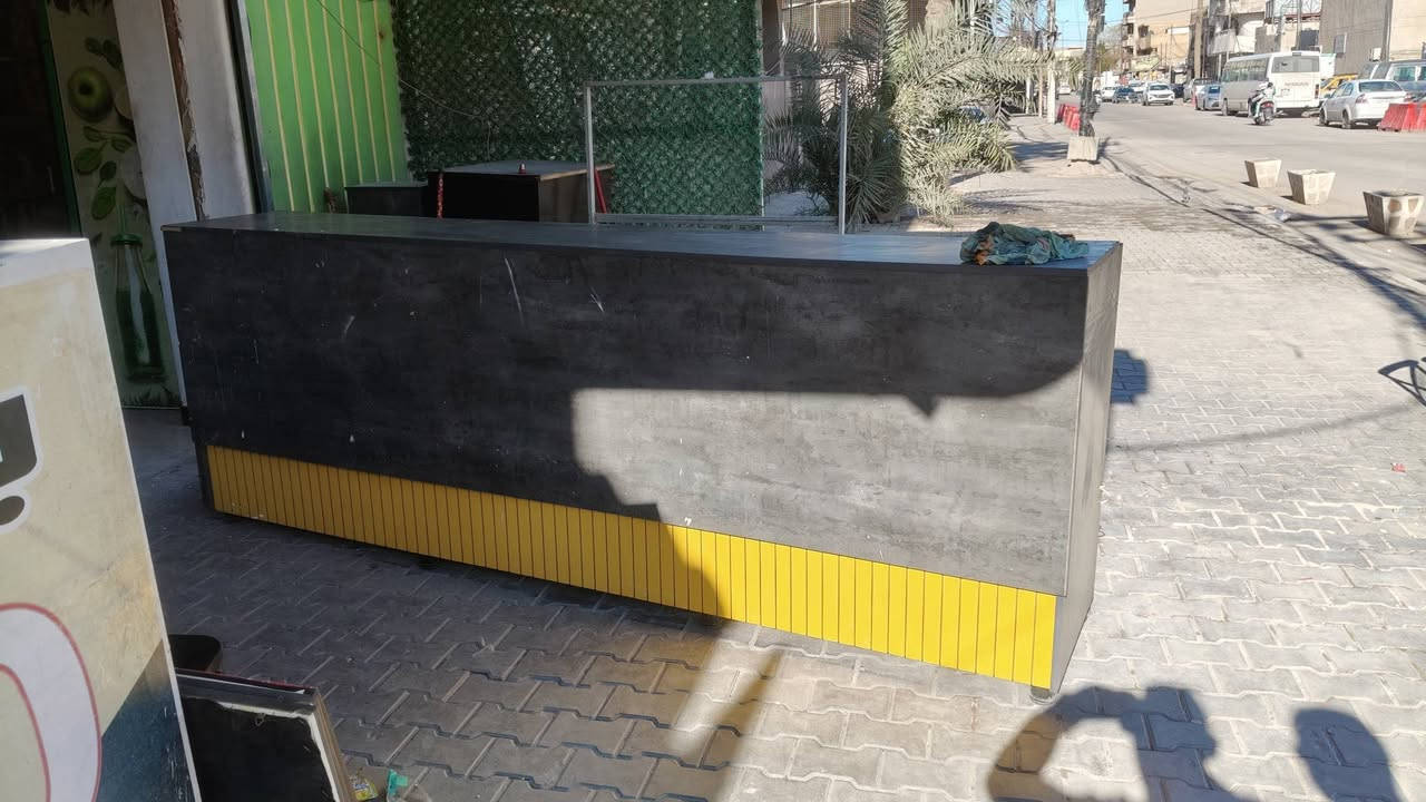 مستعمل اخو الجديد للبيع الطول 3متر والعرض 65 سم والارتفاع 105 للبيع بسعر مناسب بغداد الكاظميه ***********
