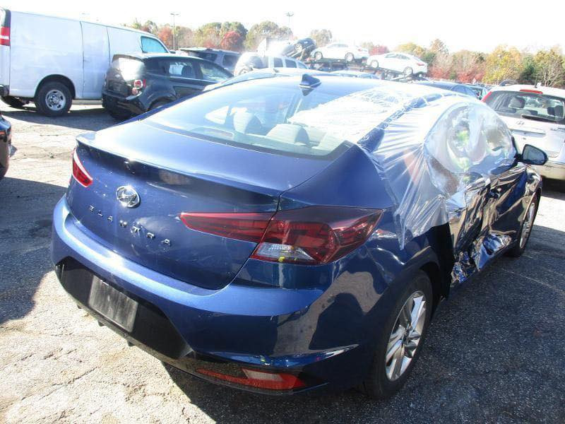 النترا ٢٠١٩ وارد أمريكي صور الحادث مرفقة بالمنشور 
السعر ١٣٥$
للاستفسار ***********
